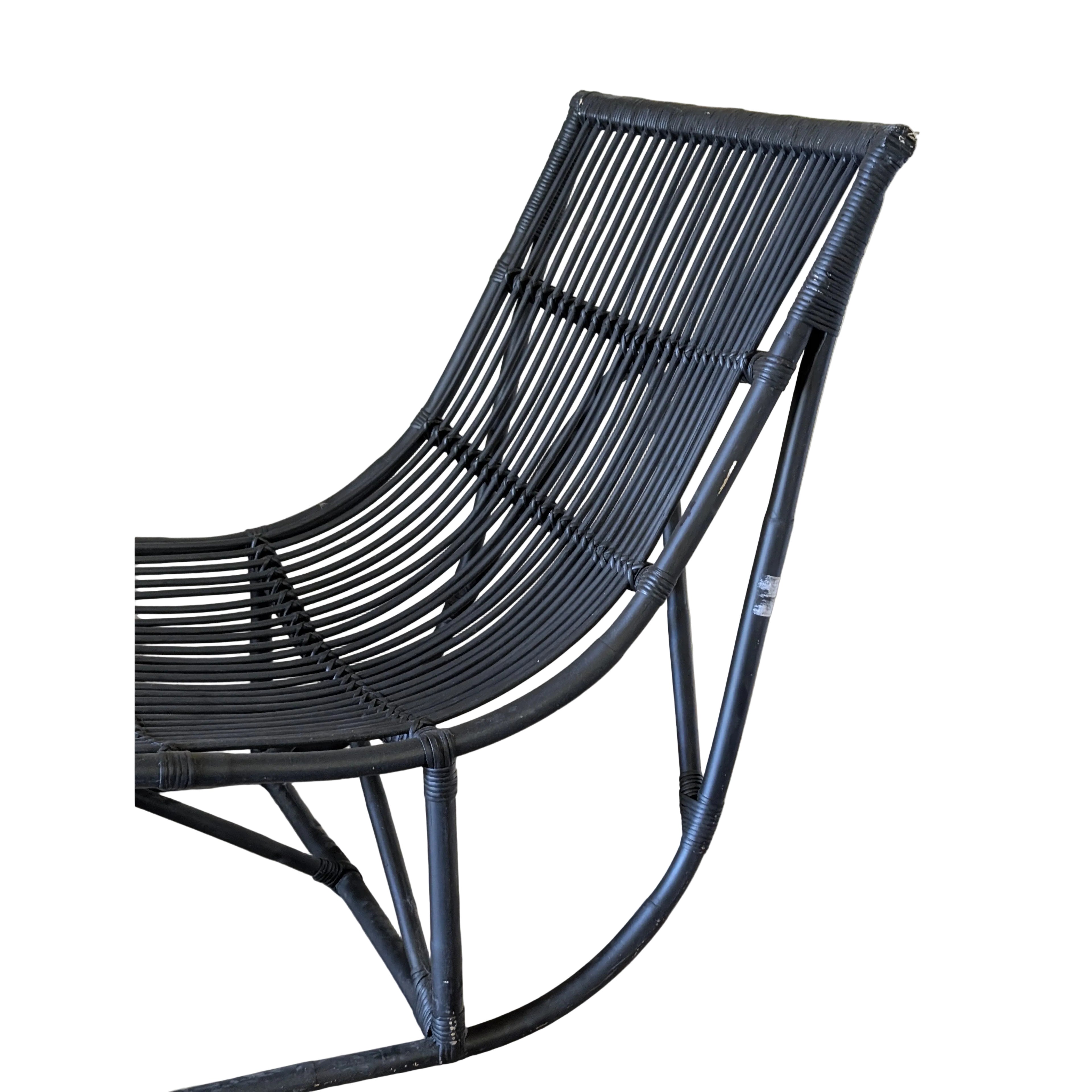 BLACK RATTAN BENCH ARA 70X180X75 14KG 490EURO
