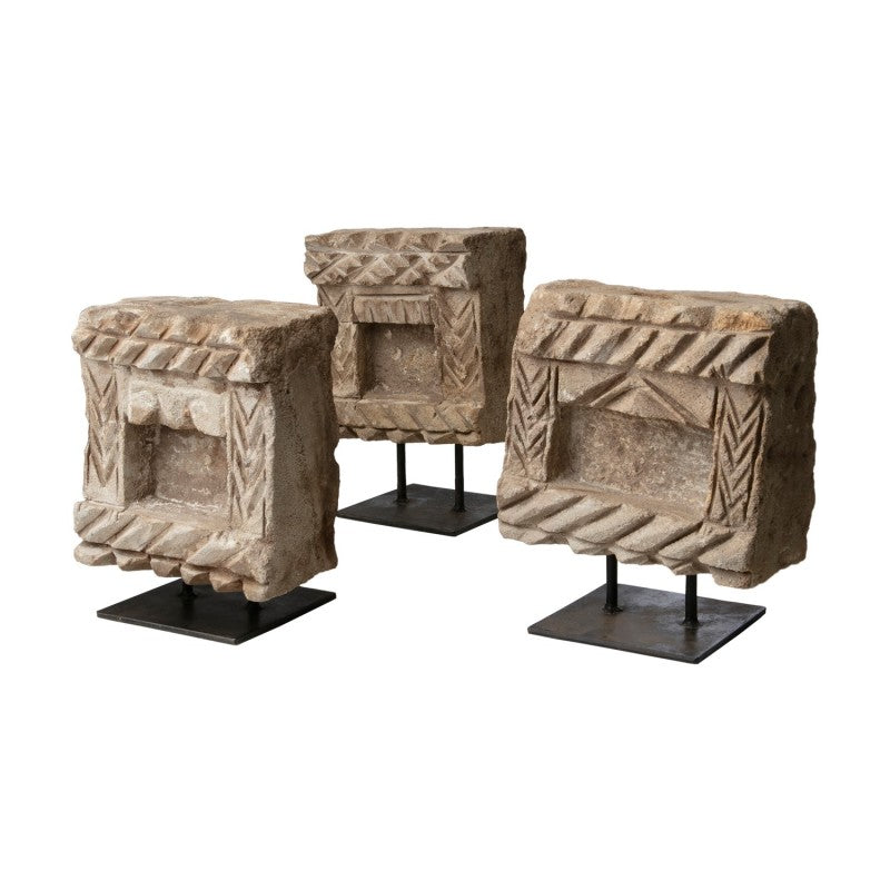 UNIQUE STONE DECO ON STAND